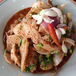 น้ำตกหมู