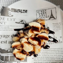 ครอฟเฟิล กล้วย ราดช็อคโกแลต