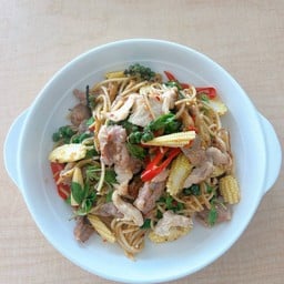 สปาเก็ตตี้ผัดขี้เมา