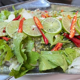 ปลากระพงนึ่งมะนาว