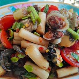 ตำไหลบัว ปูปลาร้า หอยแคลง หอยเชอรี่