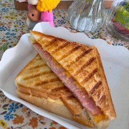 แซนด์วิชแฮมชีส