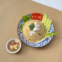 ข้าวผัดปู