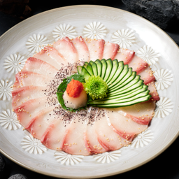 DRY AGED HAMACHI USUZUKURI
