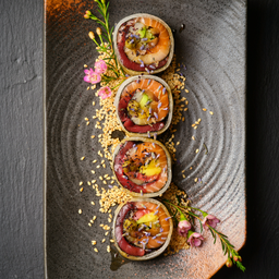 RAINBOW SASHIMI ROLL