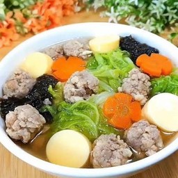 แกงจืดเต้าหู้หมูสับ