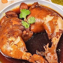 ไก่ต้มน้ำปลา