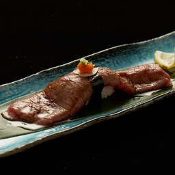 WAGYU BEEF A5 SUSHI