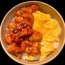 ข้าวกระเพราไก่กรอบกร๊อบ