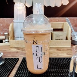 Parin's Cafe (ซอยอัลลายน์) ชาไทย ชาเขียว