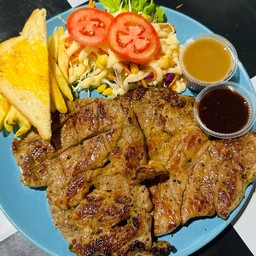 สเต็ก สันคอหมู+ สันคอหมู