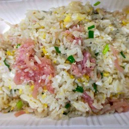 ข้าวผัดแหนม