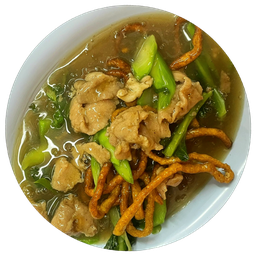 หมี่กรอบราดหน้าหมูหมัก (Crispy egg Noodles in Gravy sauce with marinated pork)