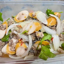 ยำเส้นแก้ว หมูสับ ใส้กรอกไก่