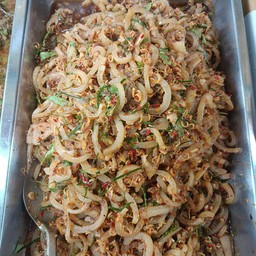 ยำหนังหมู