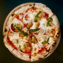 Seafood Pizza/ พิซซ่าซีฟู้ด