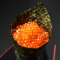 IKURA TEMAKI