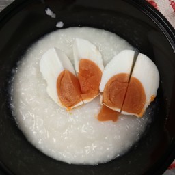 โจ๊กเปล่าไข่เค็ม