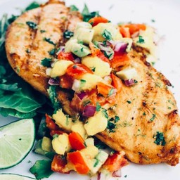 Grilled Chicken  W Mangosalsa /สเต๊กอกไก่ย่างเสิร์ฟกับมะม่วงซัลซ่า