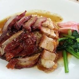 ข้าวหน้ารวมมิตร