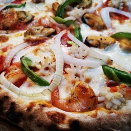 Spicy Seafood Pizza/พิซซ่าสไปซี่ซีฟู้ด