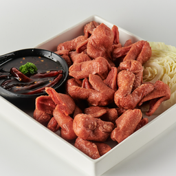 ลูกชิ้นนอนกินก็ฟินได้