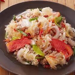 ยำเห็ดขาวหมูสับ