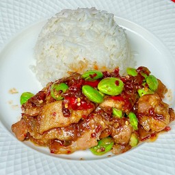 ข้าวสามชั้นสะตอผัดกระปิ