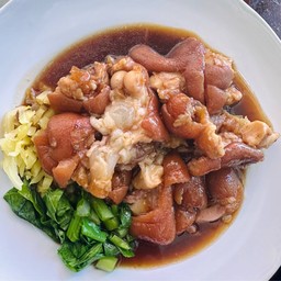 กับข้าวขาหมูคากิ