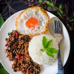 ข้าวกระเพราหมูสับ