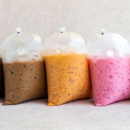 ร้านอ้อกาแฟโบราณ..ที่ครัวริเวอร์ปาร์ค