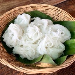 เส้นขนมจีน
