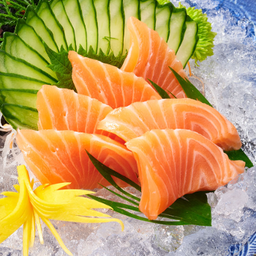 SALMON SASHIMI