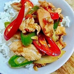 ผัดพริกราดข้าว