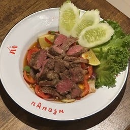 ยำเนื้อวากิวย่าง
