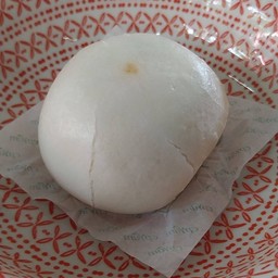 ซาลาเปาไข่เค็มลาวาทอด