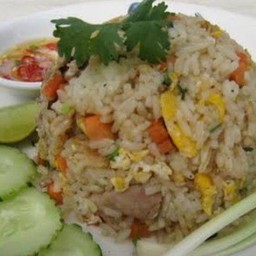 ข้าวผัดหมู
