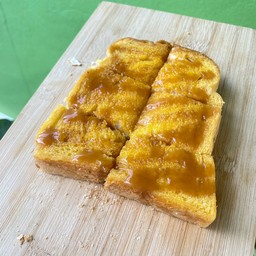 กะเพราเป็ดพะโล้ รสเด็ด -