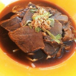 ก๋วยเตี๋ยวเนื้อเปื่อย (พิเศษ)