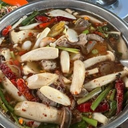 ต้มแซ่บเอ็นหมูหม้อไฟ