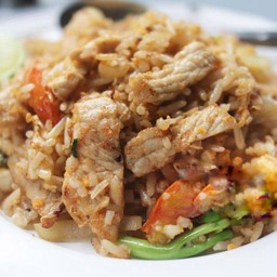 ข้าวผัดหมู,ไก่