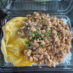 ข้าวไข่ข้นหมูสับผัดซีอิ๊ว (ใช้ไข่2ฟองนะจ๊ะ)