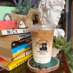 Art in Mind Art & Crafts Studio +Coffee