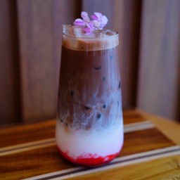 โกโก้สตอเบอรี่ลาเต้