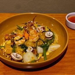 สุกี้แห้ง