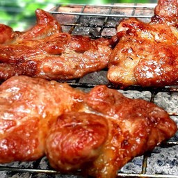 คอหมูย่าง