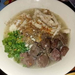 ก๋วยจั๊บแม่เอ๋