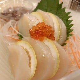 34 Hotate Sashimi