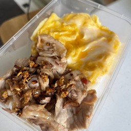 หมูชิ้นกระเทียม