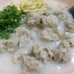 โจ๊กหมูพิเศษ